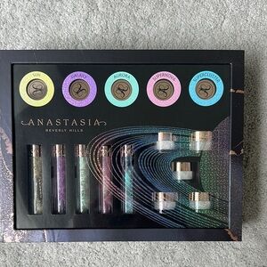 Anastasia Beverly Hills Cosmic Collection Set